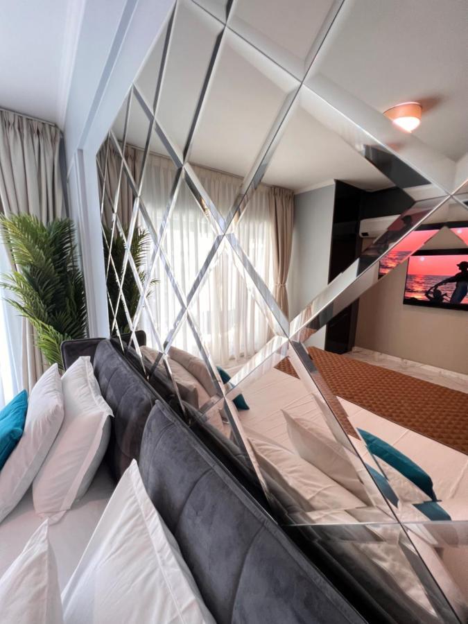 Blue Luxury Studio Mamaia Dış mekan fotoğraf